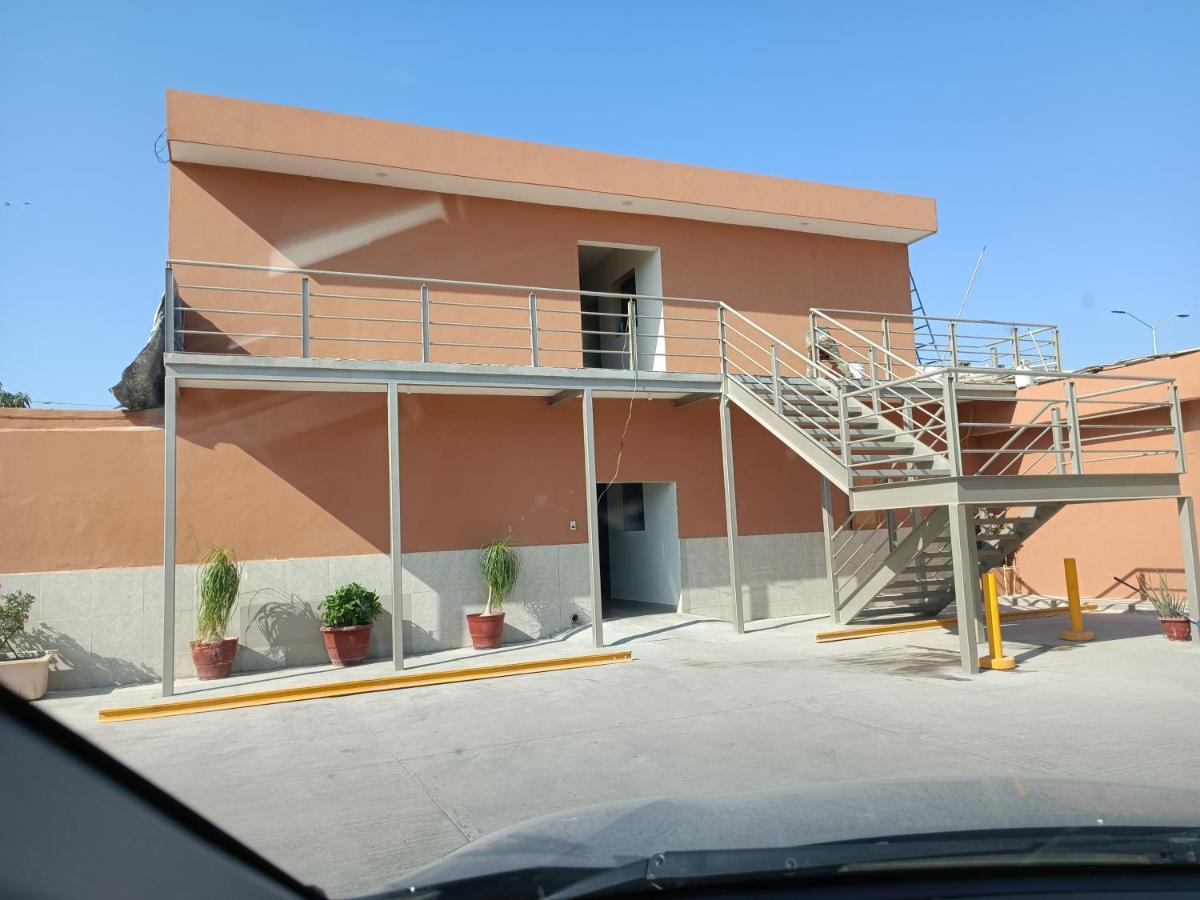 Hotel Romo Los Mochis Exterior photo